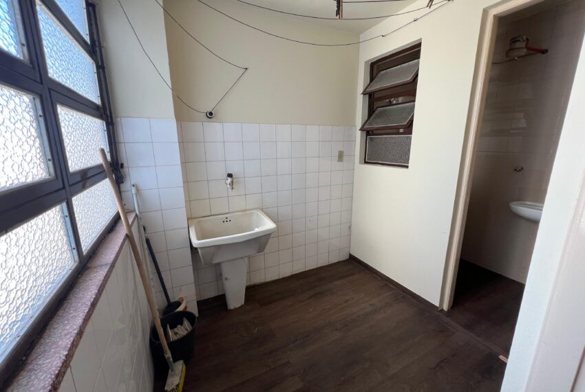 e4c46b54-b78a-40ea-aee6-a9a2ef225d09