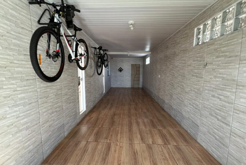 607b6b74-3f68-4e9d-acee-10bc2d2871a9