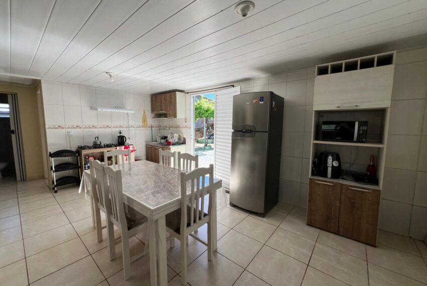 79db6d76-bfd5-4800-8cf4-dc050340ce91