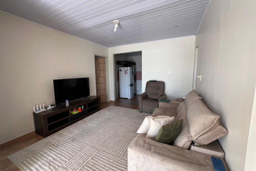 ad8793ef-14e3-46c5-8c58-179107c2a8b1