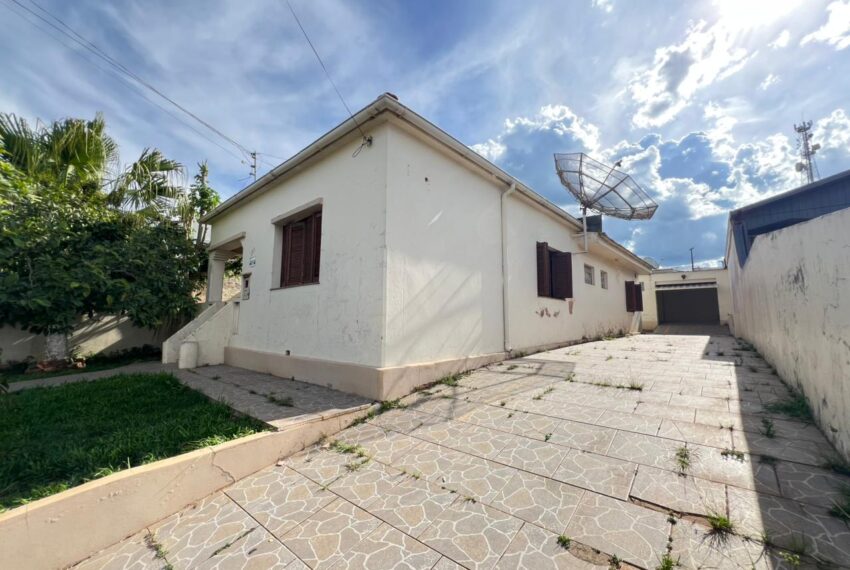 69e13dab-8d4e-4f3d-b571-535686f62ba4