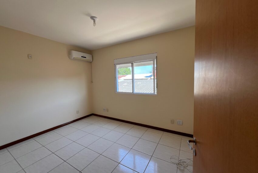 e45250e4-b198-4054-a85d-ad6313ea6d2a