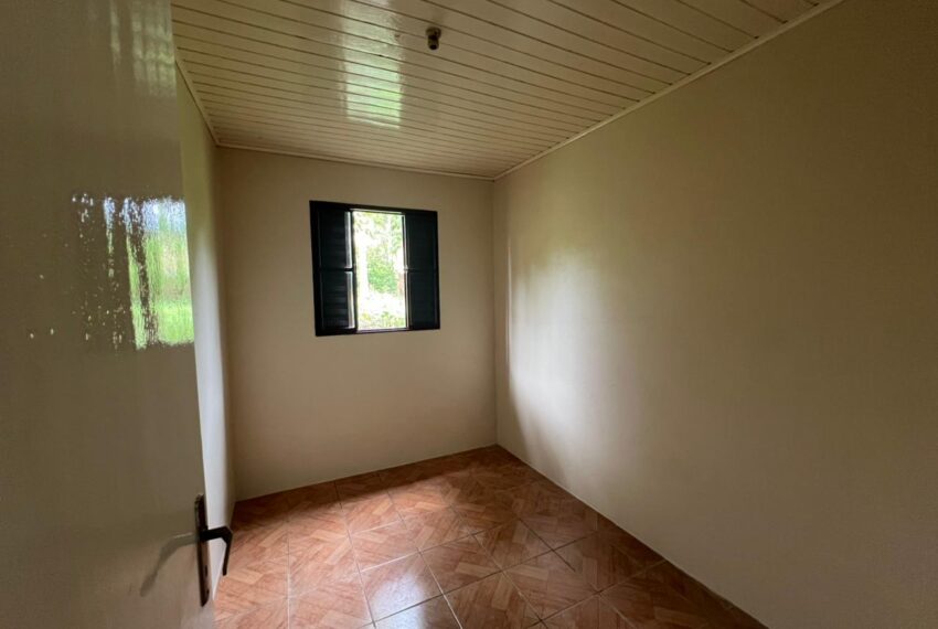 e648f4fd-fc5d-412a-b5e2-175301a1ec31