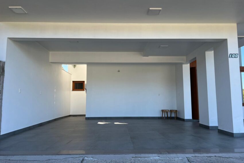 2c564590-783e-429e-a0af-c980a8517205