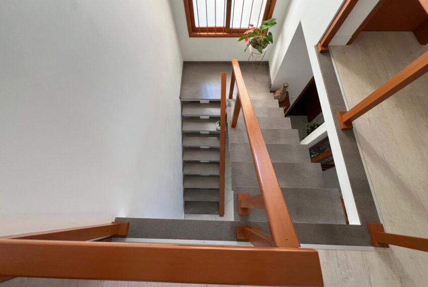 7b576f31-b964-4fd6-9e30-51181905c8f4