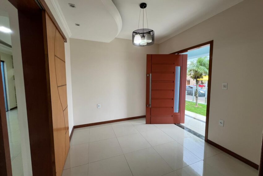 8125aa05-012b-4242-a177-28a0a017112d