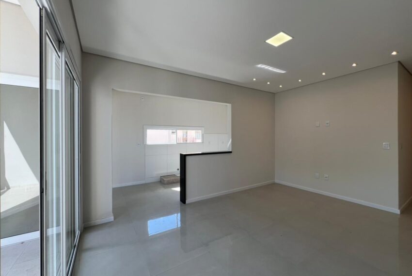 d78f3caf-004a-4163-9810-f5a7c23ec773