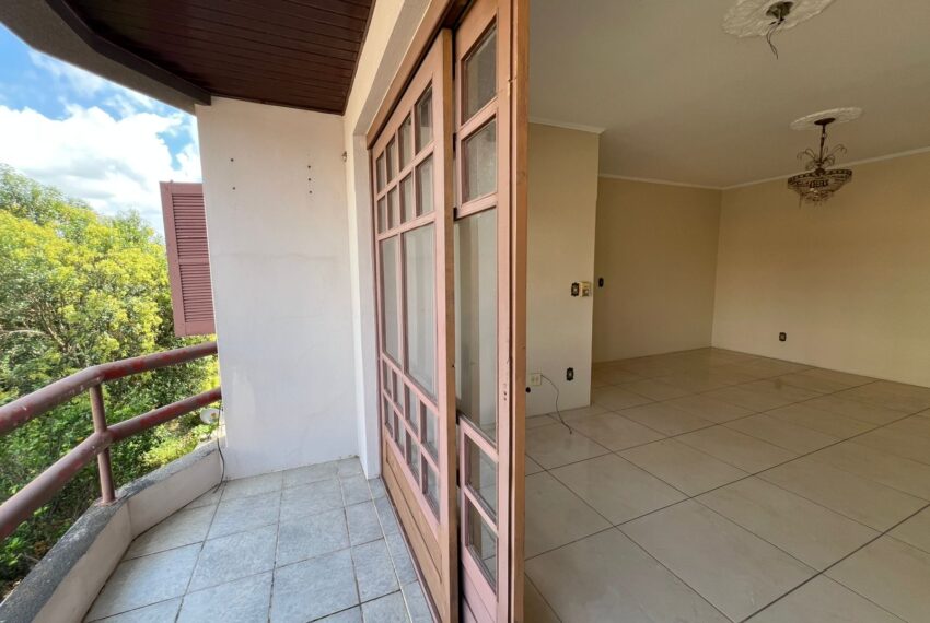 f1e59d7b-6335-40d1-8936-738bc108ec61